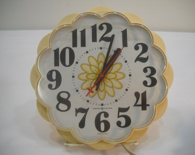 Vintage GE General Electric Kitchen Wall Clock Flower Design Etsy