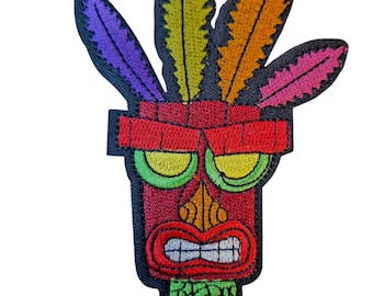 Op Crash Bandicoot Voodoo Aku-Aku geïnspireerde opstrijkpatch Naai de transfer op
