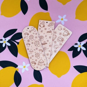DIY Wooden Bookmark Bundle Kit – Paint by Numbers Craft Set for Relaxation, Mindful Gift for Book Lovers