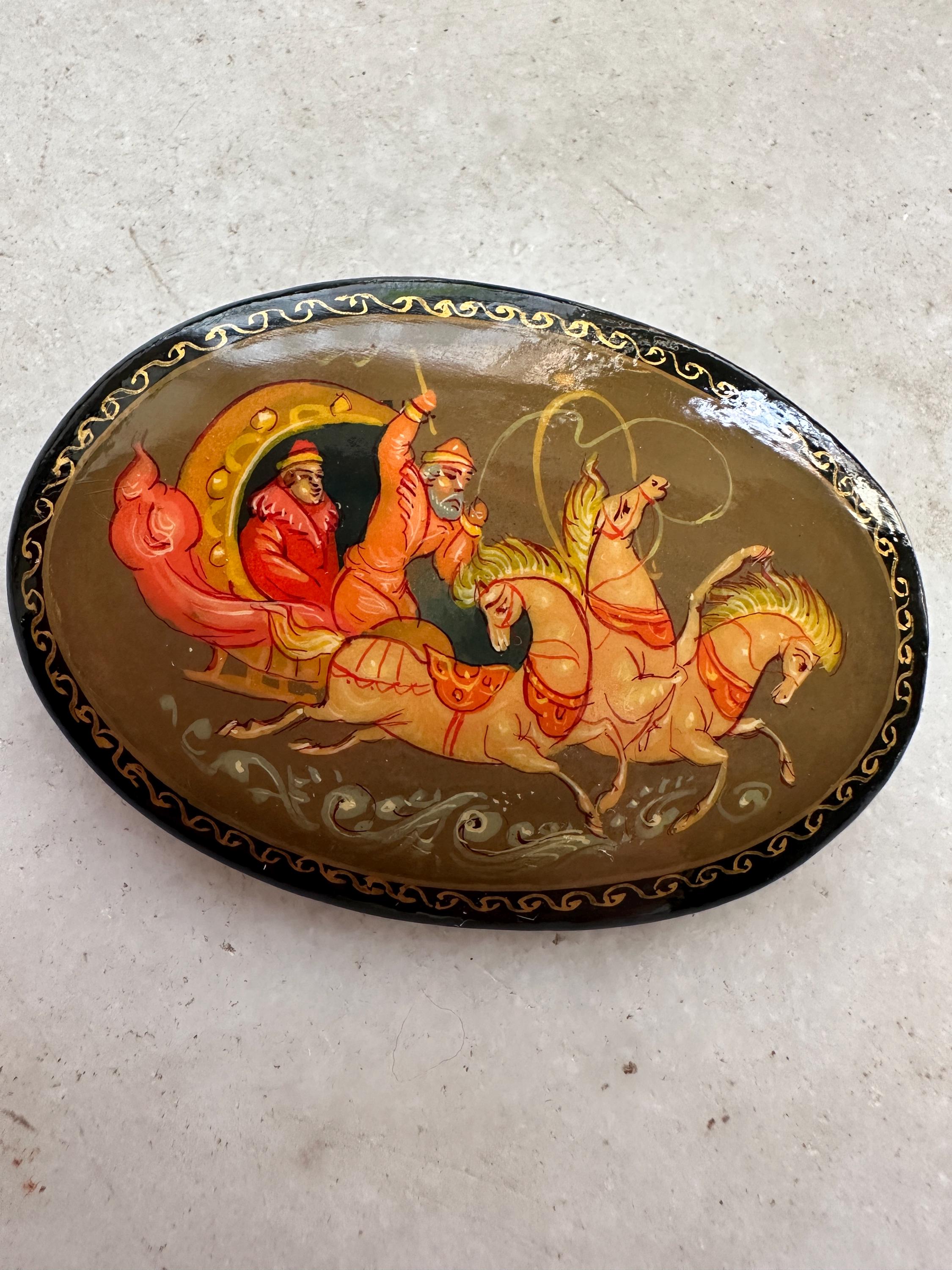 Hand Painted Vintage Russian Brooch - Etsy