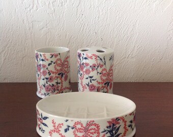Vintage Seven Seas Porcelain Floral Three Piece Bathroom Set / Japan | FL