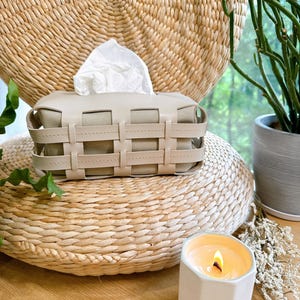 Eco-friendly leather handmade tissue box, hand towel cover, simple home decoration, office decoration, car tissue holder, kitchen storagebox
