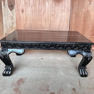 Mesa de centro de palisandro tallada a mano: mesa central de madera de teca