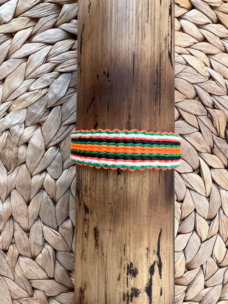 Armbänder Bild 19