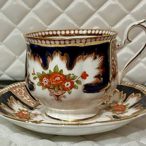 Antique Royal Albert Bone China Teacup & Saucer in &quot;Royalty&quot; Pattern