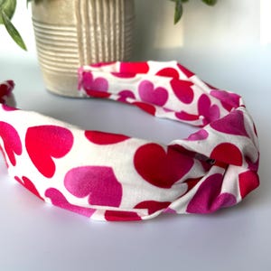 Red and White Heart Headband, Heart Headband, Valentine&#39;s Day Headband, Heart Top Knot Headband, Kid Valentine&#39;s Day Headband,