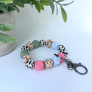 Animal Print Beaded Wristlet, Silicone Wristlet, Bracelet Key Chain, Wristlet Keychain, Bangle Key Ring, Gift for Teachers