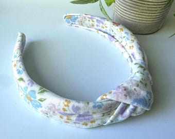 Floral Top Knot Headband: Soft Pastel Fabric, Headache-Free