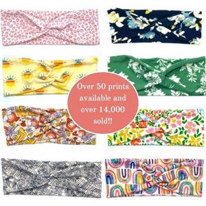 Puede incluir: Una colecci&oacute;n de ocho diademas coloridas y estampadas. Las diademas est&aacute;n hechas de una tela suave y el&aacute;stica y est&aacute;n dise&ntilde;adas para usarse c&oacute;modamente alrededor de la cabeza. Las diademas est&aacute;n disponibles en una variedad de estampados, incluyendo dise&ntilde;os florales, geom&eacute;tricos y abstractos. &iexcl;M&aacute;s de 50 estampados disponibles y m&aacute;s de 14.000 vendidos!