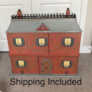 MADELINE’S OLD HOUSE IN PARIS DOLL HOUSE Old House in Paris Madeline Doll House for 8