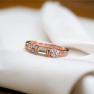 Unique Wedding Bridal Ring Anniversary Gift Antique 1.5CT Emerald Cut Real Natural Morganite Engagement Ring 14k Solid Gold Ring for Women