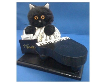 READY TO SHIP - Allegra Pianissimo - Keyboardist / Pianist Musician Cat Purrsonality  - Fiber Art Collectible 80