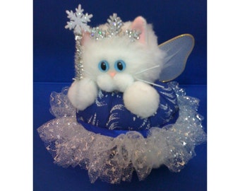 Crystal the Winter Fairy - WhimsiCAT Purrsonality - Fiber Art Collectible 129