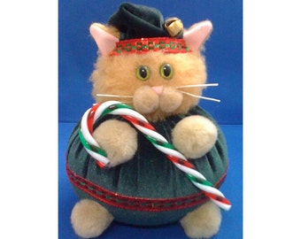 Jingles the Elf -  Christmas Cat Purrsonality - Fiber Art Collectible 121