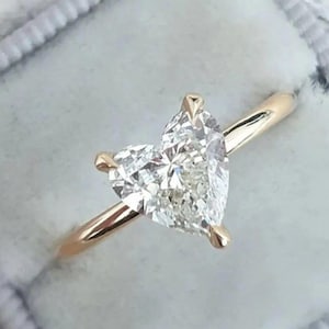 1.5 CT Heart Cut Moissanite Solitaire Ring, 14K Yellow Gold Engagement Ring, Minimalist Ring, Wedding Ring, Promise Ring, Anniversary Gift