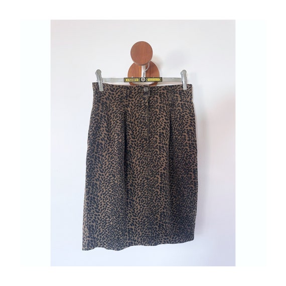 Vintage Denim Leopard skirt with Pockets- 27" - image 2