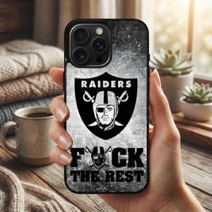 Monochromes Schild Emblem TPU | Raiders Design iPhone 17 16 15 14 13 Pro Max Plus Air Samsung Galaxy S25 S24 S23 S22 Ultra Edge FE Hülle