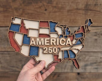 Archivo de corte láser de mapa 3D multicapa de EE. UU. / Arte mural patriótico de madera 1776–2026 SVG / Mapa 3D en capas para Glowforge, xTool, CNC - 3 capas