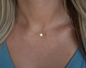 Tiny Star Necklace, Gold or Silver Star Necklace, Family Jewelry, Mother and Kids Necklace, Grandmother and Kids Necklace