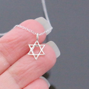 Sterling Silver lightweight Jewish star necklace, Silver Star of David necklace,  Small Jewish Star of David Necklace, Star Necklace