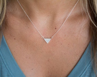 Tiny Triangle Necklace, Dainty V Shaped Necklace, Delicate V Necklace, Chevron Necklace, V Necklace, Modern Layering Necklace, Ready to Ship