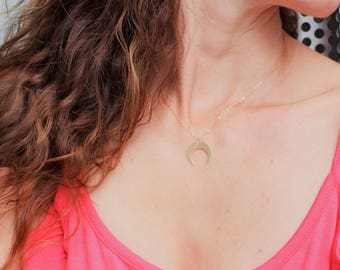 Large Double Horn Necklace, Horn Necklace, Moon Necklace, Upside Down Moon Necklace, Half Moon Necklace, Crescent Moon Necklace, Naja