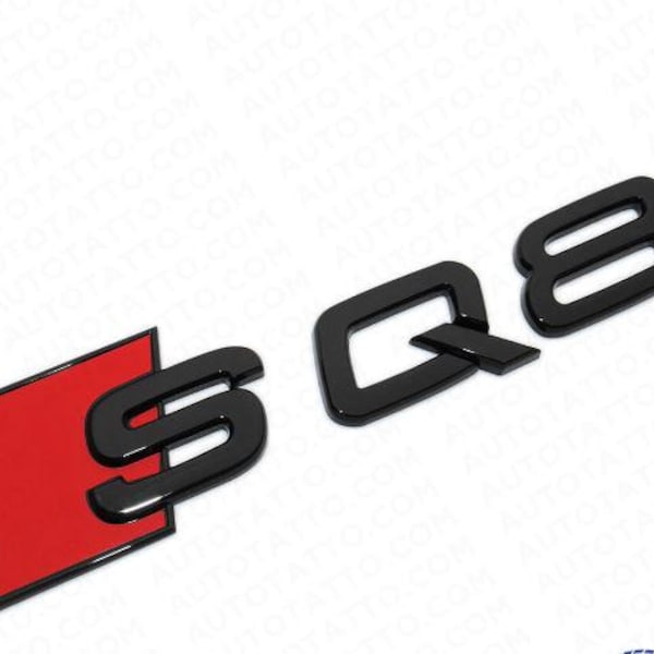 以下が含まれることがあります： 赤と黒のひし形の背景に、黒い「S Q8」エンブレム。 おそらく車両用で、光沢のある仕上げとモダンなフォントが特徴です。 文字は太字で、背景に対して際立っています。