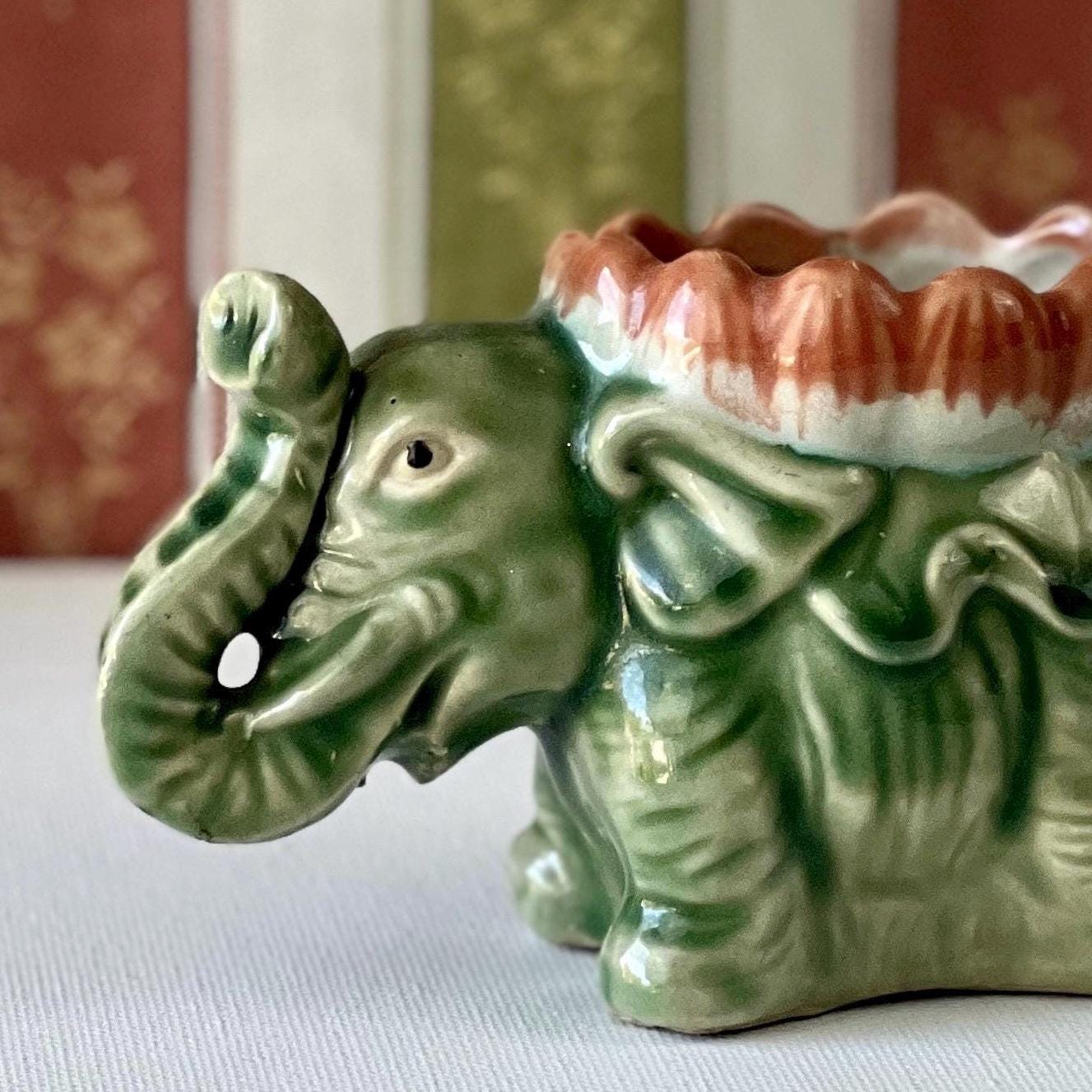 置物 Elephant Vintage Ceramic Elephant Mini Plant Holder - Vase or Trinket Box