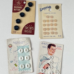 Knoopkaarten uit de jaren 40, lot van 4, Le Chic, Lucky Day, Baby Buttons, Exquisite, Lady Washington