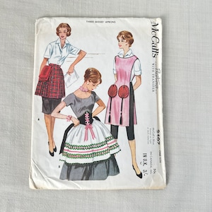 1960 Original Uncut McCall Pattern 2407, Potholders & Apron Pattern One Size