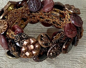 Handmade 1940s Vintage Button Bracelet, Shades of Brown and Copper Buttons #5632