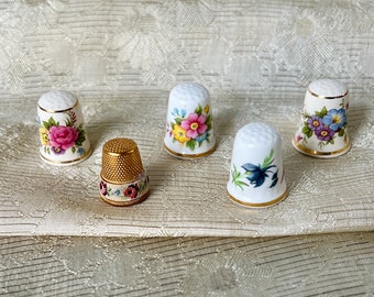 Vintage Floral Fingerhüte, Ihre Wahl von Bone China Floral & Nadelspitze Fingerhut zum Nähen von Geschenken und Sammeln #5609