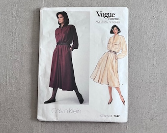 1980s Calvin Klein Vogue Dress Pattern 1442 - Size 8