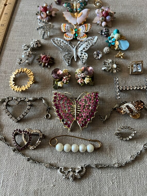 Butterflies and Rhinestone Jewelry Lot for DIY Br… - image 8
