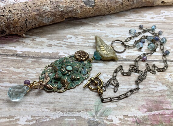 Woodland Nature Inspired Humblebeads Bird Necklace Nest Bumble Bee