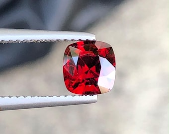 Natuurlijke rode spinel