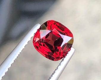 Natuurlijke rode spinel