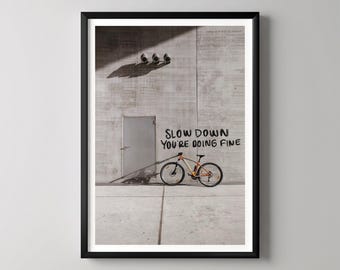 Decoración de bicicletas, arte mural relajante, collage de notas manuscritas, "Reduce la velocidad, lo estás haciendo bien", arte en capas, decoración del hogar, arte inspirador