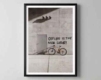 Arte de collage en capas de estilo vintage moderno, arte de pared con notas manuscritas, "Desconectarse es el nuevo lujo", decoración de bicicletas, decoración del hogar