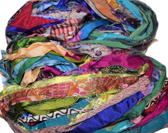 10 yards Recycled Sari Silk Ribbon Yarn, Print Border multi