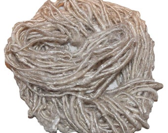 100g Recycled Banana Silk Vegan Yarn off White