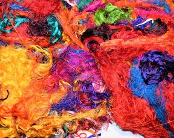 3,2oz Sary silk Waste  FiberThreads  Mixed Media Felting Spinning Silk Paper Weaving Crochet Fiber Textile Art Supply