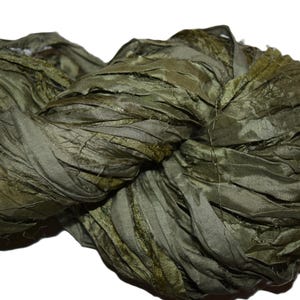 Recycled Sari Silk Ribbon Yarn multi  Olive