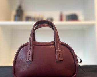 Weinrote Leder Mini Tasche • Elegante Handtasche für jeden Tag