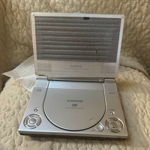 Audiovox D1708 Tragbarer 7 ""LCD DVD CD MP3 Player mit Bedienungsanleitung ""nwob."