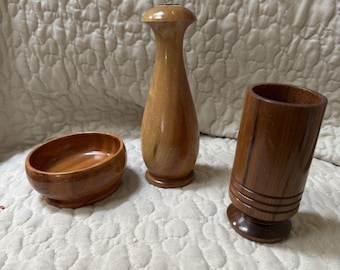 Jarrón, cuenco o soporte decorativo vintage de madera de mirto de Oregón y enebro occidental.