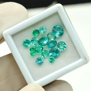Natural Zambian Emerald Gemstone – Vibrant Green Loose Emerald for Jewelry Making, Birthstone for May, Ethical Mined Gem 3.85 Carat