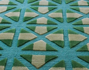 Grüner Handgetufteter Wollteppich: Modernes Geometrisches Design Wohnzimmer Schlafzimmer Zeitgenössischer Minimalistischer Teppich.