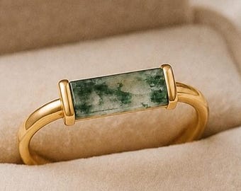 Natural Moss Agate Ring, East West Rectangular Bar Ring, Minimalist Gold Stacking Ring, Nature Inspired Green Gemstone Jewelry for Women