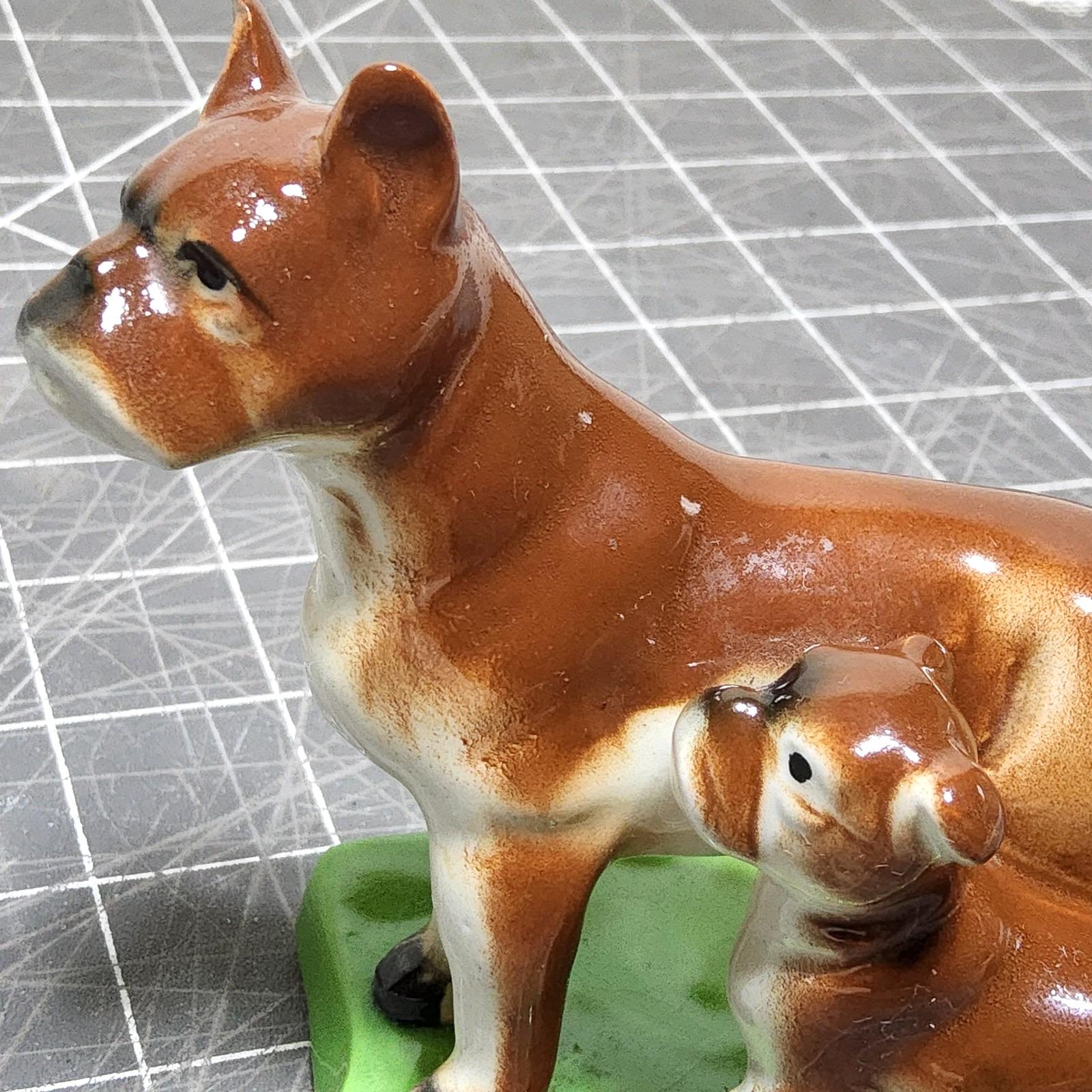 ヴィンテージ陶器製ボクサー犬と子犬の置物 日本製 ミッドセンチュリー